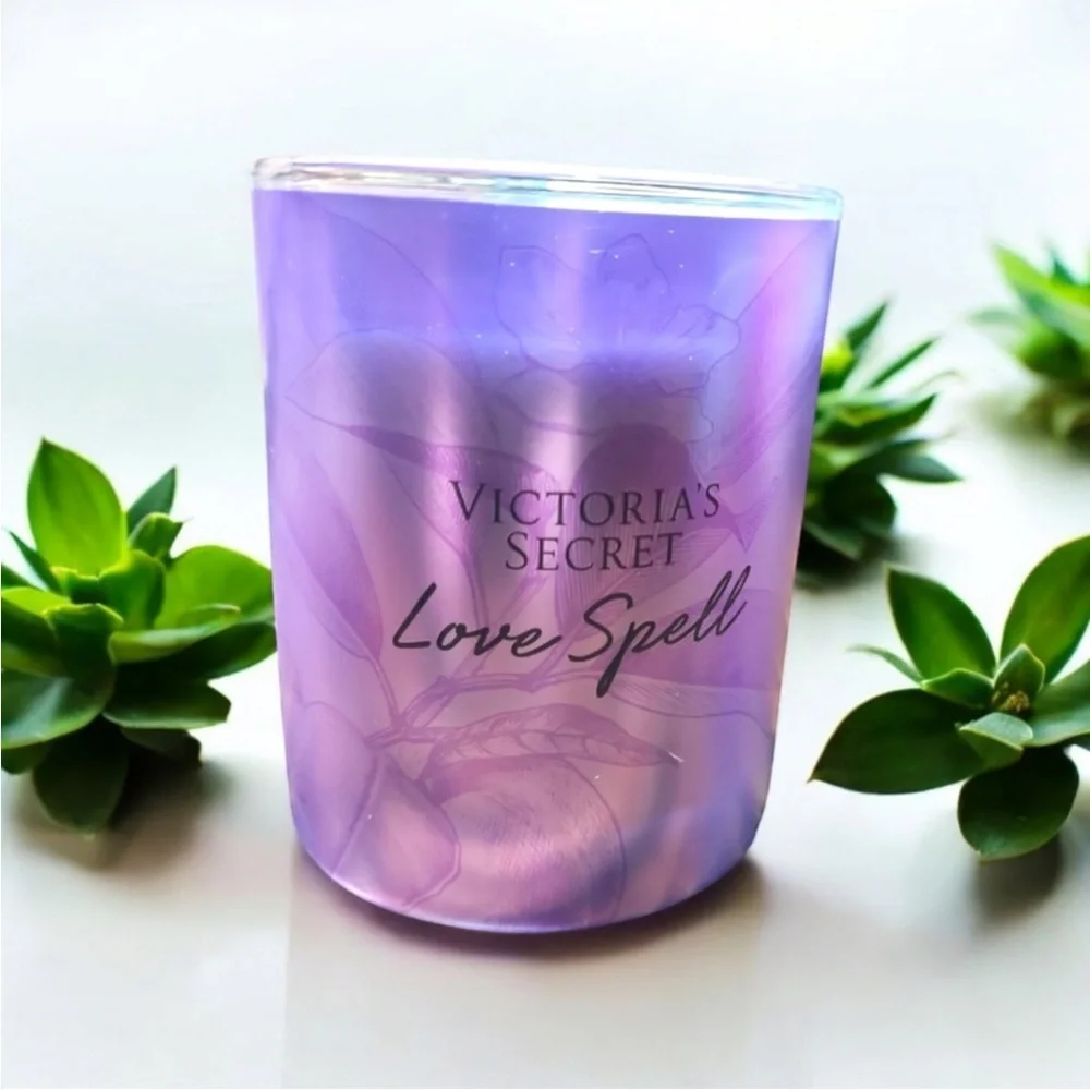 NEW Victoria's Secret Pink Love Spell Purple Candle - New in Box